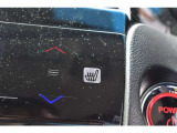 シートヒーター装備付き車!!座席に埋め込まれた電熱線によりシートを暖めることが出来る装備で、温めたられたシートは、寒い冬には最適です!!