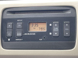 ラジオチューナー搭載です!CDも聴けますよ!