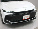 プリクラッシュセーフティに交差点右折時の対向直進車、右左折時の対向方向から横断歩行者・自転車運転者も検知可能にした「Toyota Safety Sense」を装備しています。