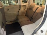 ご納車時には納車点検実施いたします。指定交換部品(エンジンオイル、オイルエレメント、ワイパーゴム等)新品交換致します。その他必要交換部品は点検時交換致します。