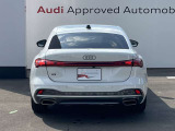認定資格を持つテクニシャンにより入念なメンテナンスが施され、お客様のもとに。「Audiが2度認めたAudi」が高品質であることには、確かな理由があります。