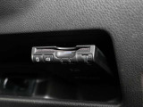 『ETC』 なら高速道路をスイスイと通過!!クルマは料金所をノンストップで通過することができます!