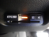 ETC付。高速道路の料金所はキャッシュレスで通過です。サービスエリア等にあるスマートインターの出入りも利用可能でとっても便利。ご納車後すぐにお使い頂けるようセットアップしてのお渡しとなります。