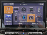 【Bluetooth】ナビゲーションと携帯電話/スマートフォンをBluetooth接続することができます。接続するとハンズフリーで使用することができるので、とても便利です。