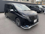 人気のグレードのお車ですので、お問い合わせはお早めに。TEL:042-721-8123