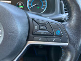 プロパイロットスイッチ。同一車線でのハンドルとアクセルのアシストが可能 長距離ドライブ時に同乗者との会話が弾みます。
