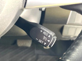 【クルーズコントロール】高速道路もラクラク走行。アクセルを離しても一定速度で走行ができ、長距離運転時の負担を軽減!加速・減速も簡単なスイッチ操作で調整できます。