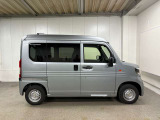 車高194センチの働くお車です。高さを最大限に活かした車内空間です。