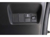 【横滑り防止装置】ドライバーの安全運転をアシストしてくれる装備が充実しています☆ドライバーの不安を安心へと変えてくれますね。