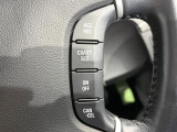 【クルーズコントロール】高速道路もラクラク走行。アクセルを離しても一定速度で走行ができ、長距離運転時の負担を軽減!加速・減速も簡単なスイッチ操作で調整できます。