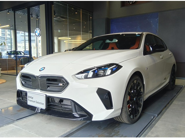 1シリーズ M135 xドライブ 4WD