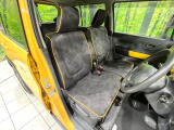 運転席シート廻りは使用感も少なく、良好な状態となっています。丁寧に使われていたことがよくわかりますね。