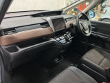 U-Selectは、Honda認定中古車ディーラーです!!安心です!!基本点検整備基準に準じた点検・整備を実施して、販売しています!!