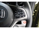 Hondaセンシングの機能のひとつ、アダプティブクルーズコントロール付!アクセルから足を離しても設定したスピードと前車との車間を保ち走行してくれます!車線維持もアシスト☆高速道路で疲労軽減ですね☆
