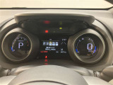 メーター内ディスプレイです。色々な情報を表示する事が出来ます。