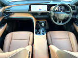クラウンスポーツ 2.5 Z E-Four 4WD 