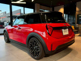 MINIのカスタマイズならMINI山口にお任せください!エクステリアやインテリア、多彩な純正オプションが豊富なMINI!ご相談承ります。