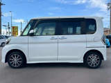 当店は、新車〜登録済未使用車、お買い得軽自動車まで、多数在庫しております♪軽自動車の事なら全て当店にお任せください!目玉車両もございますので、ぜひ一度軽ワールドへお越しくださいませ!