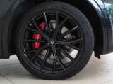 マセラティ新時代の2リッターL4 ハイブリッドエンジン 300馬力(カタログ値)。是非店頭でその走りやエギゾーストを、肌で、耳でご体感ください。