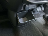 気の利いた装備と収納で運転もお片付けもラクラク♪