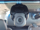 ◆【ドライブレコーダー】映像・音声などを記録する自動車用の装置です。もしもの事故の際の記録はもちろん、旅行の際の思い出としてドライブの映像を楽しむことができます。