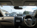 操作しやすい運転席で快適ドライブ。