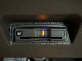 有料道路のレーン通過に便利なETC2.0車載器を装着しています。ご利用にはセットアップが必要となります。