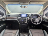 とっても視界が広くて、運転しやすいお車になっております。