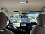 内装状態も特に大きく目立つ汚れも無くキレイです!多少の使用感は中古車なのでありますが、全体的にキレイな車輛ですっ!