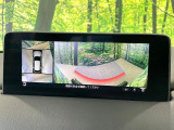 【360&deg;ビューモニター】専用のカメラにより、上から見下ろしたような視点で360度クルマの周囲を確認することができます☆死角部分も確認しやすく、狭い場所での切り返しや駐車もスムーズに行えます。