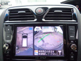 アラウンドビューモニターも付いているので、車庫入れもスムーズにできます。