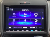 メモリーインターナビ付いています。スマートフォンとの連動も可能です。