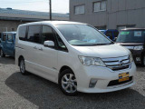 セレナ 2.0 ハイウェイスター S-HYBRID 