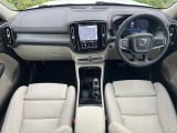 XC40 ウルトラ B4 AWD 4WD 