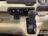 ディーラー整備士による納車前整備とアフターサービスは当店でお求めいただくのメリットのひとつです。
