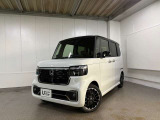 フロントサイズが小さくコンパクトで小回りのある運転が出来ます。