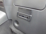ETC車載器搭載です。助手席後ろに装着されております。