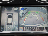 【アラウンドビューモニター】上から見下ろした様な画像で、駐車の際に役立ちます♪  純正ナビですのでナビ画面で大きく確認が出来ます!