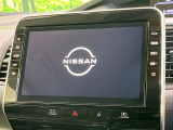 【純正10型ナビ】人気の純正ナビを装備。オーディオ機能も充実しており、Bluetooth接続すればお持ちのスマホやMP3プレイヤーの音楽を再生可能!毎日の運転がさらに楽しくなります!!