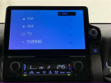 いまや必須装備「ナビゲーション」搭載!知らない場所にスイスイッとドライブ。もう、これなしではハンドルを握れませんね!でも運転中の操作は危険ですのでご注意ですね☆