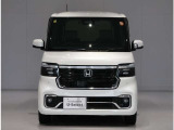 使い勝手の良い軽ハイトワゴン!パワフルなターボ付き。 HONDA N-BOXです。