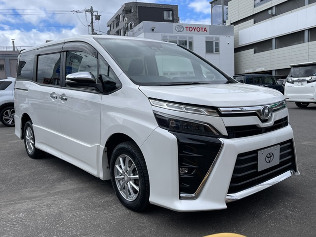 トヨタ ヴォクシー 