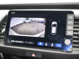 バックをするとき自動でリアの様子が映る『リアカメラ』付き!画面で確認しながらバックができますから安心ですね。でも、目視も大切ですよ!安全第一でお願いします!