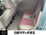 乗り降りのしやすい後席です、是非一度、ご来店頂き、ご覧ください!