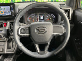 【純正革巻きステアリング】上質な革を使用することで、手にしっかり馴染みとても運転しやすいハンドルです♪