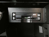 ETC車載器付きです。高速道路の料金所もスムーズに通過できます。