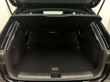 お車をより美しい状態でお乗りいただけるよう、ボディーコーティングも各種取り揃えております!