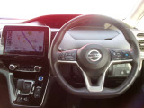 セレナ 1.2 e-POWER ハイウェイスターV 