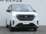LEDヘッドライトです。ハイビームアシスト・ヘッドランプをハイビームにして走行中、前方の対向車や先行車がいたり、明るい場所を走行すると自動でロービームになります。