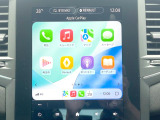 ●Apple Car Play:スマホとの有線接続で、ナビ・オーディオ再生などスマホのアプリ機能が画面でも使える便利機能です!